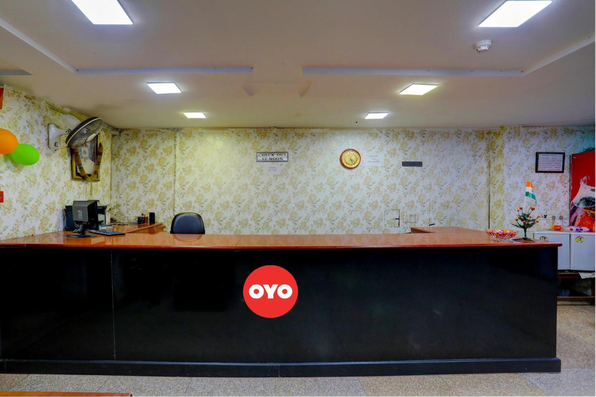Hotel Monarch Inn Lucknow Ngoại thất bức ảnh
