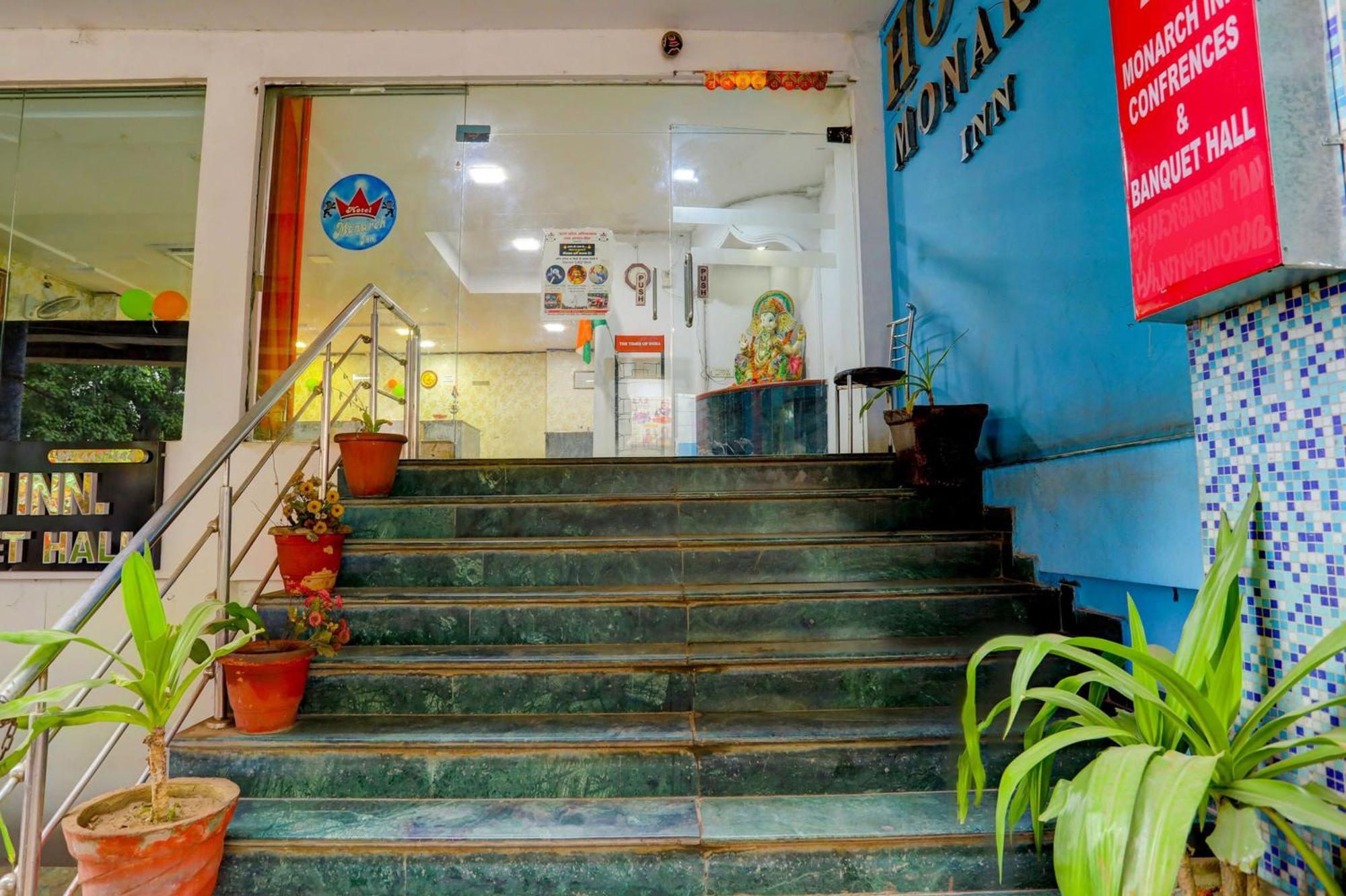 Hotel Monarch Inn Lucknow Ngoại thất bức ảnh