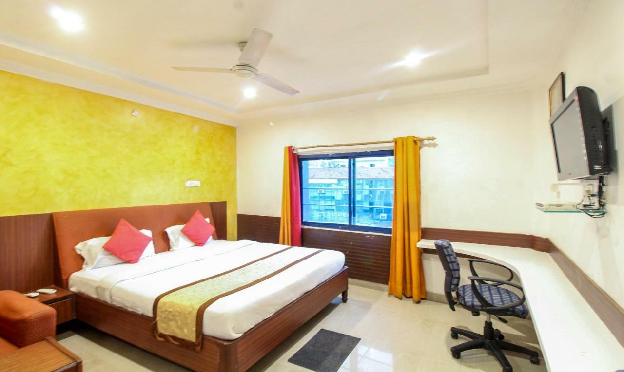 Hotel Monarch Inn Lucknow Ngoại thất bức ảnh