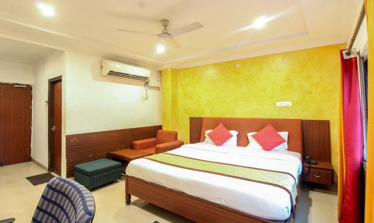 Hotel Monarch Inn Lucknow Ngoại thất bức ảnh