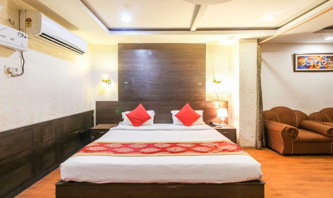 Hotel Monarch Inn Lucknow Ngoại thất bức ảnh